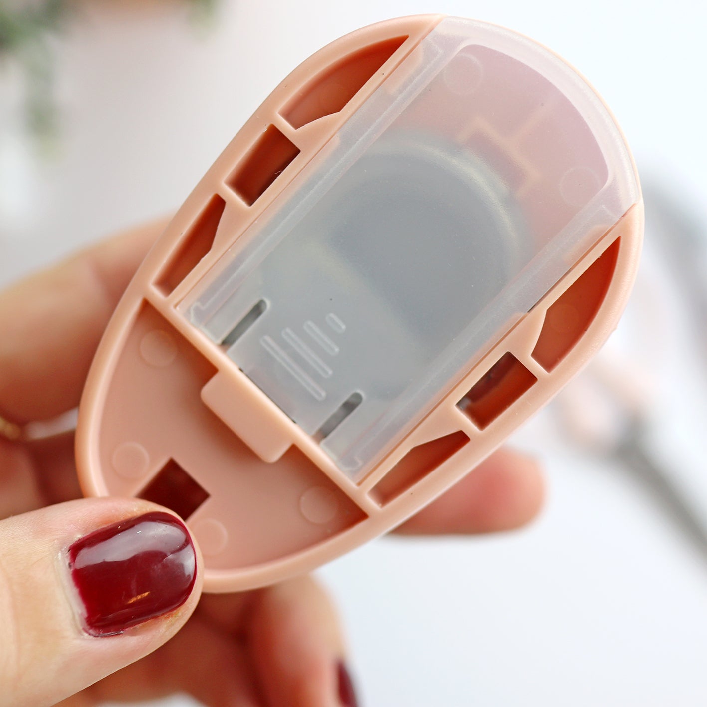 Troqueladora muesca Alua Cid