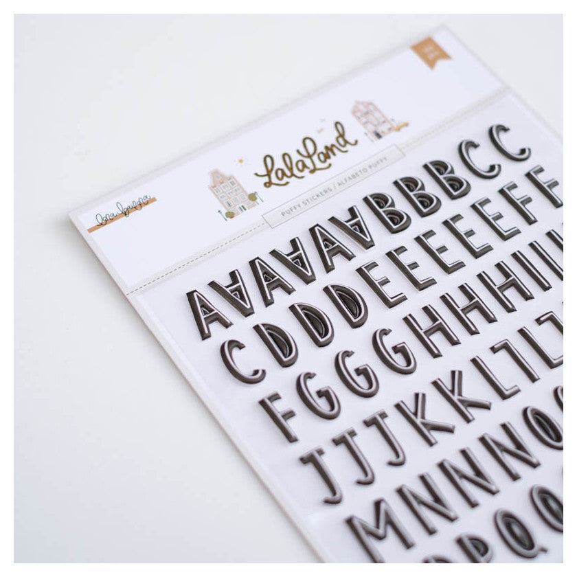 Alfabeto puffy negro LALA LAND