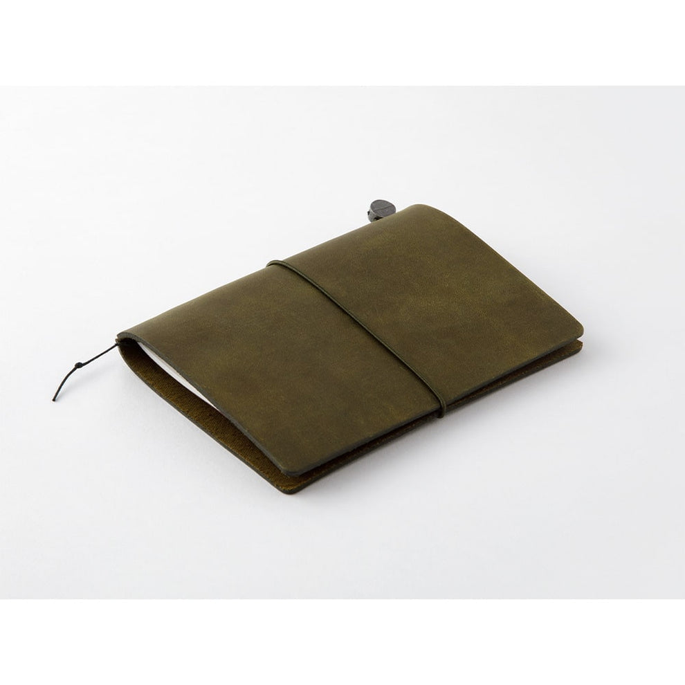 Traveler's Company| Cuaderno Traveler's Notebook Passport Size Olive Oliva